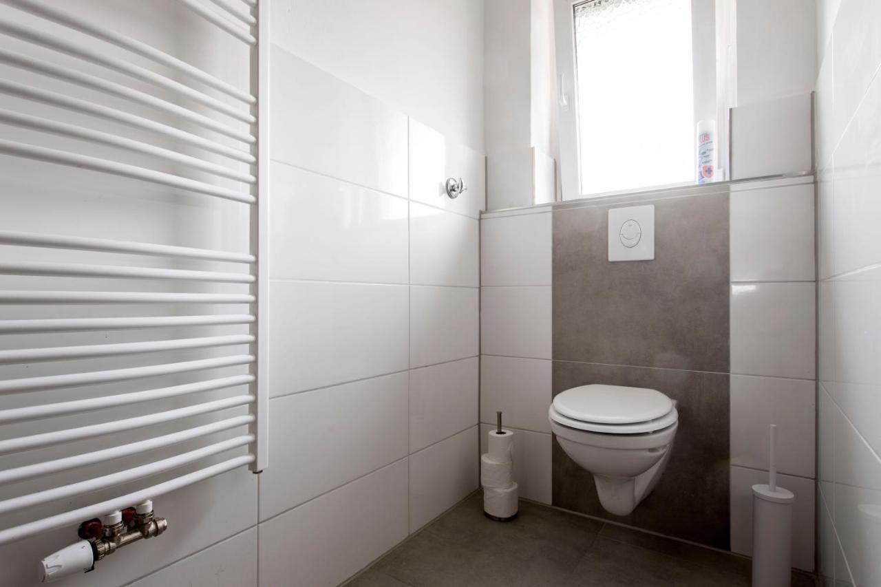 גרונאו Workers Home- Central - 8 Single Box Spring Beds - Near Enschede מראה חיצוני תמונה